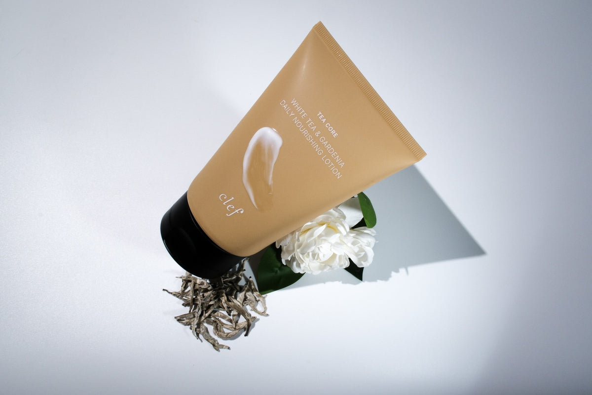 CLEF Tea Core White Tea & Gardenia Body Lotion lifestyle photo
